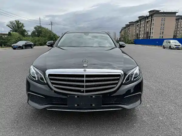 Mercedes-Benz E-Class 2019