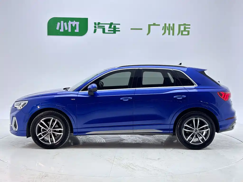 Audi Q3 2022 — фото 8