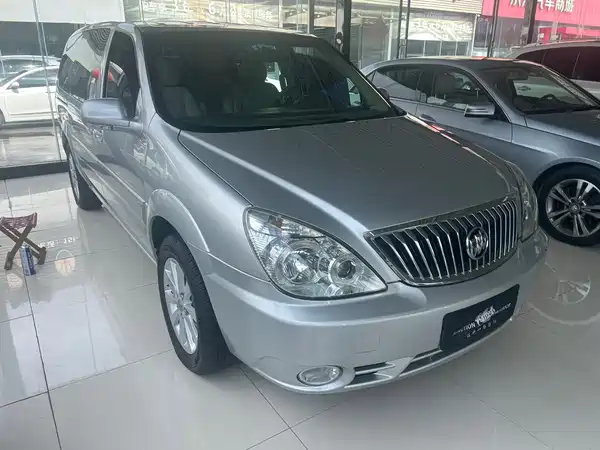 Buick GL8 2017