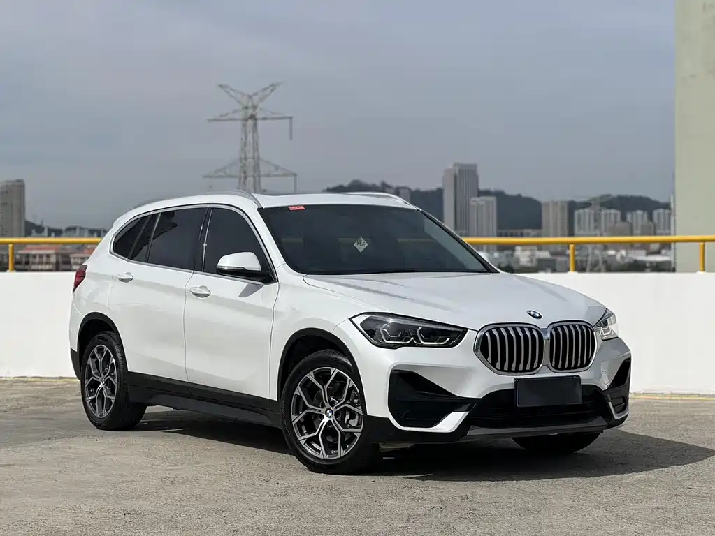 BMW X1 2022 — фото 6