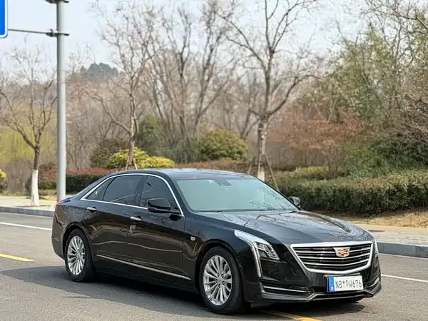Cadillac CT6 2017