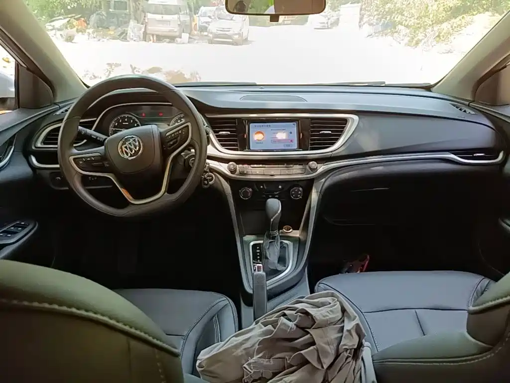 Buick Excelle 2021 — фото 10