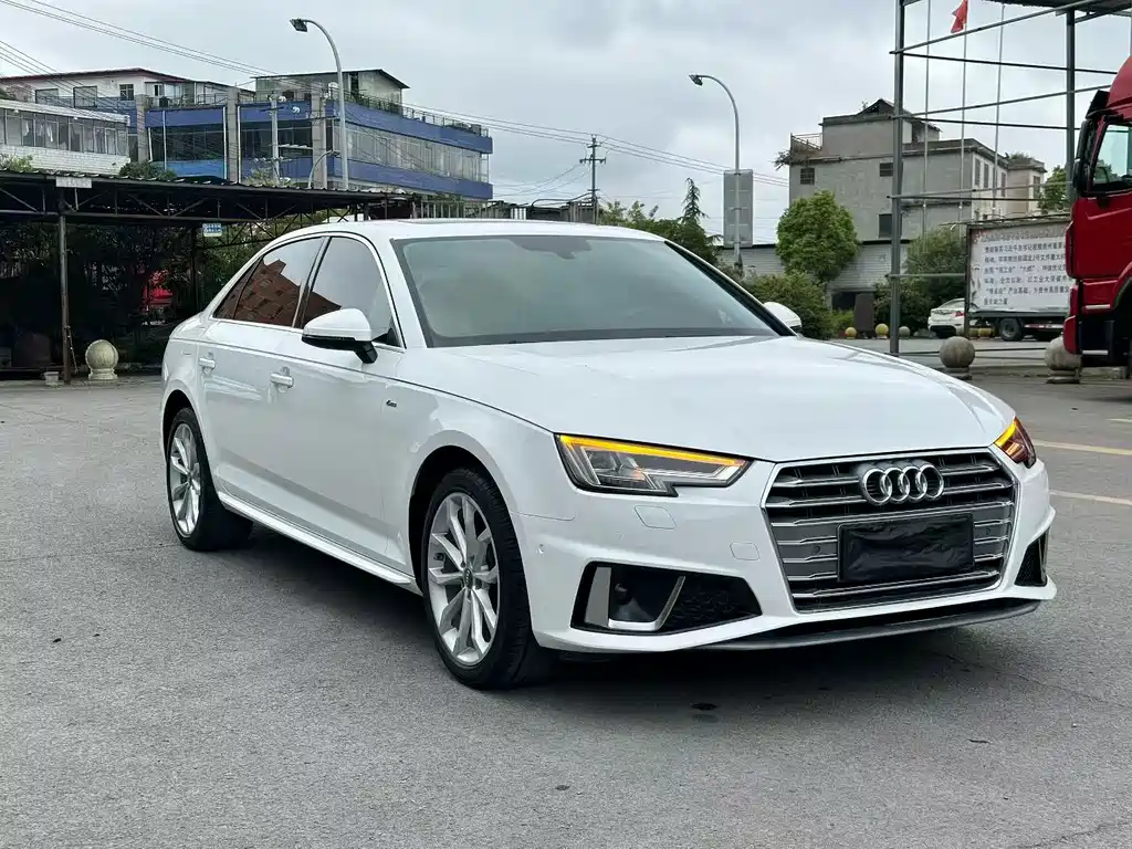 Audi A4L 2019 — фото 3