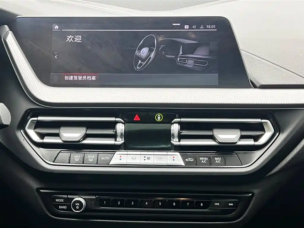 BMW 2 Series 2022 — фото 21