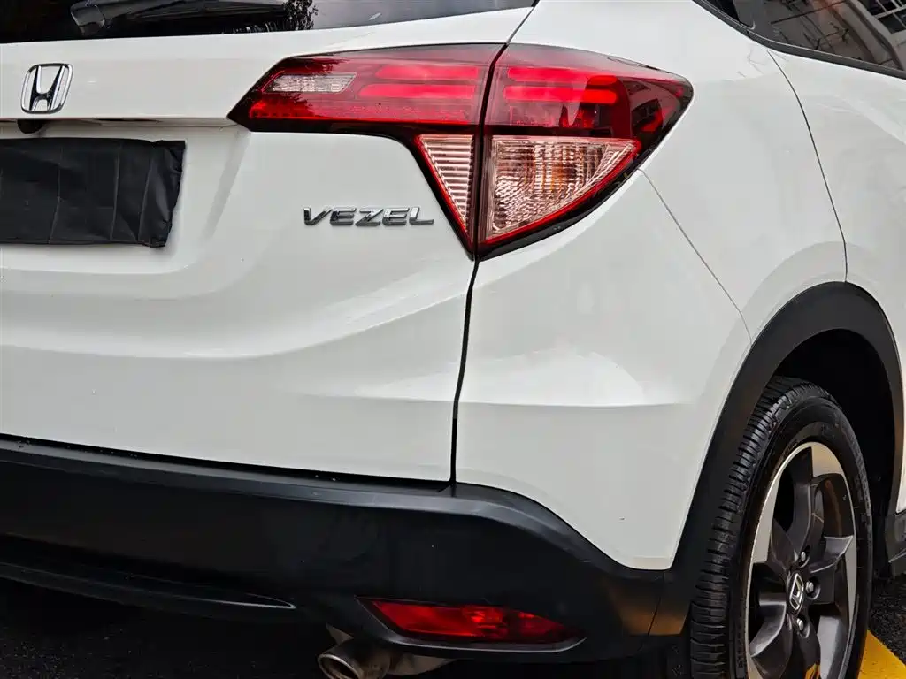 Honda Vezel 2017 — фото 10
