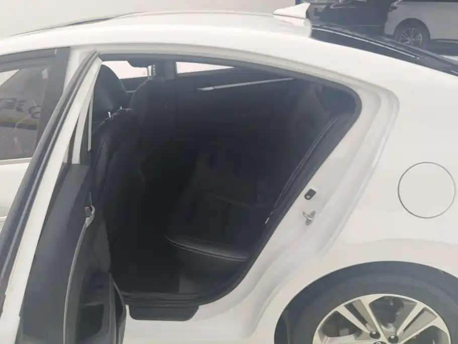 Hyundai Celesta 2018 — фото 11