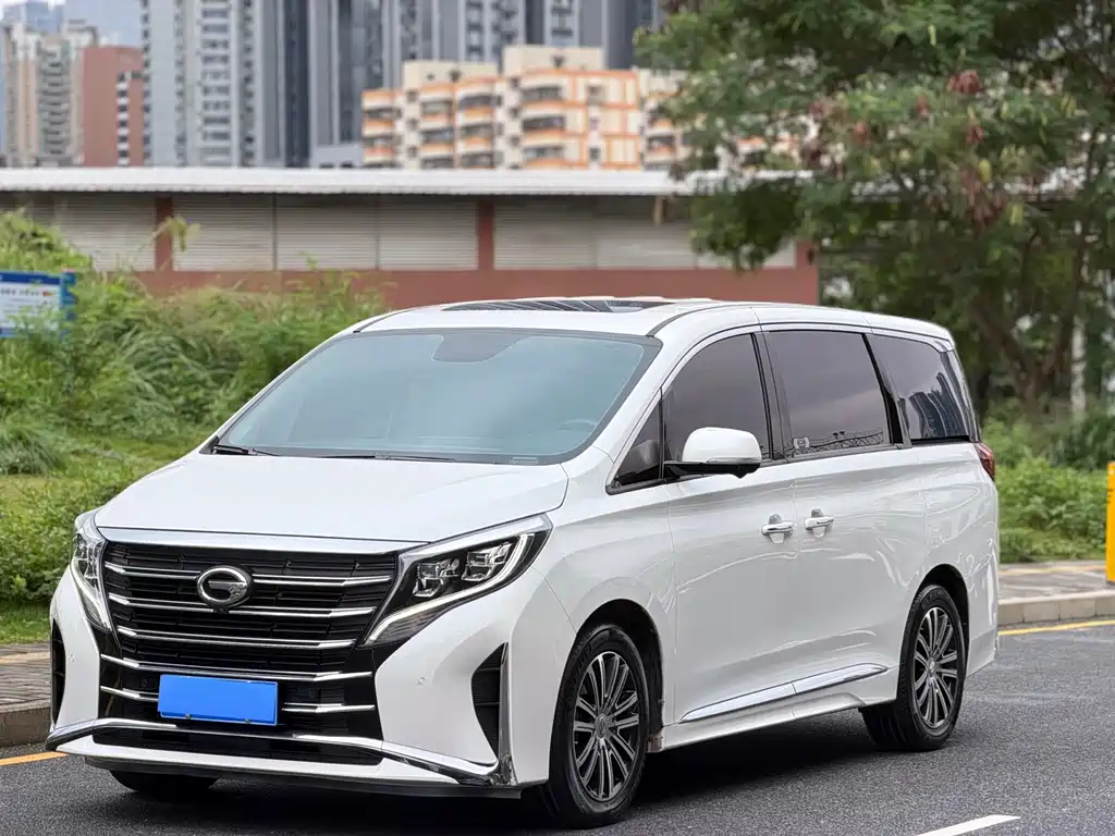 GAC Motor Trumpchi M8 2021 — фото 1