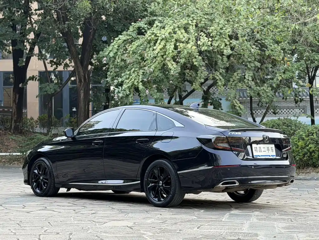 Honda Accord 2021 — фото 18