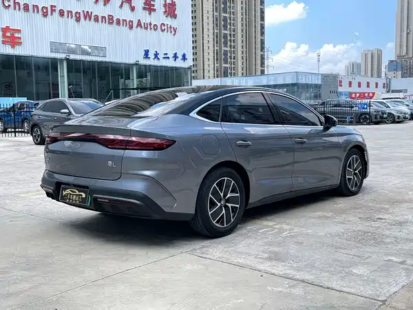 BYD Qin L 2024