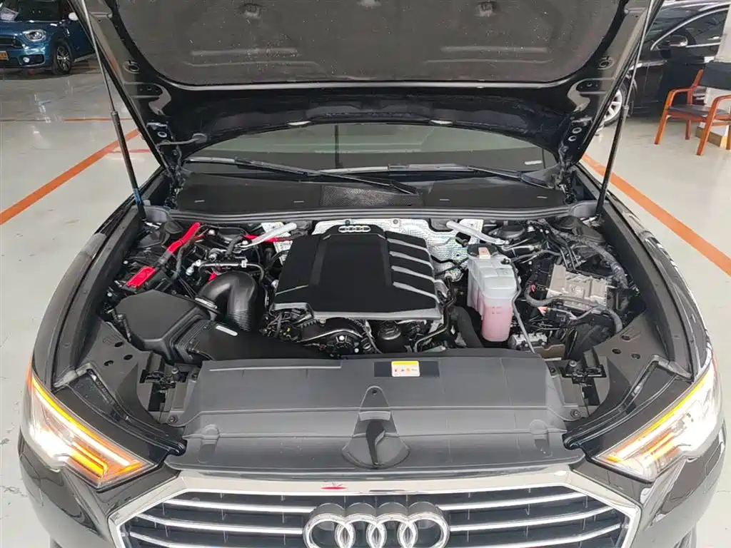 Audi A6L 2021 — фото 20
