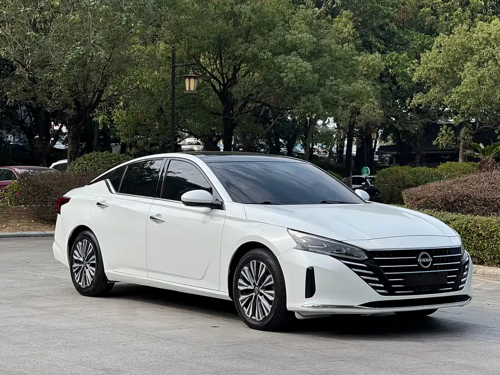 Nissan Teana 2023 — фото 3