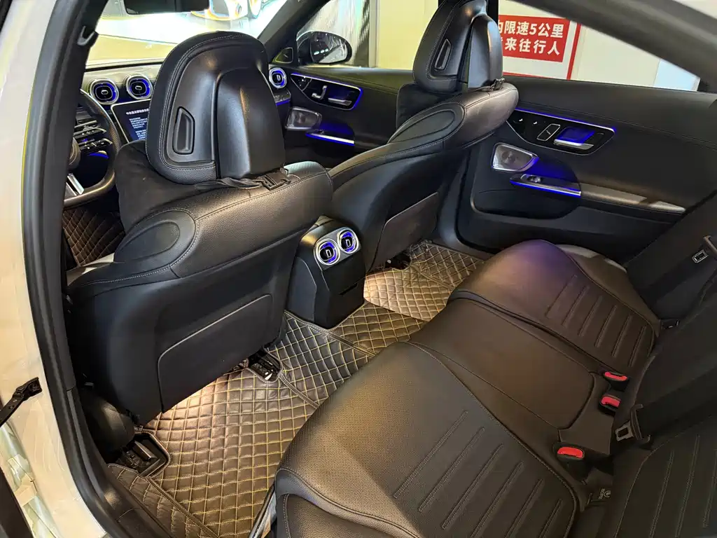Mercedes-Benz C-Class 2022 — фото 13