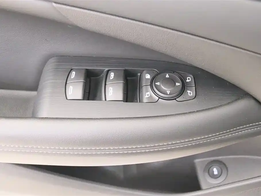 Buick LaCrosse 2021 — фото 12