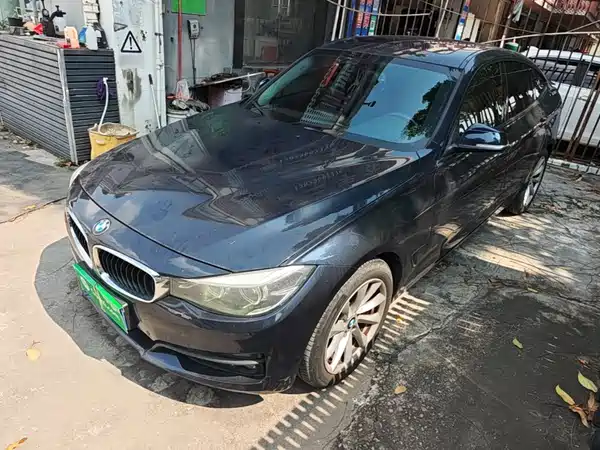 BMW 3 Series GT 2018