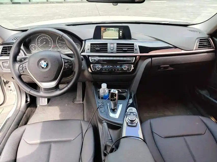 BMW 3 Series 2016