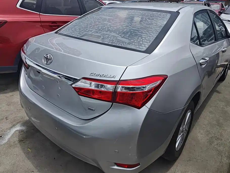 Toyota Corolla 2016 — фото 3