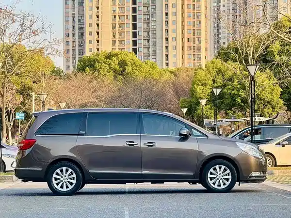 Buick GL8 2016