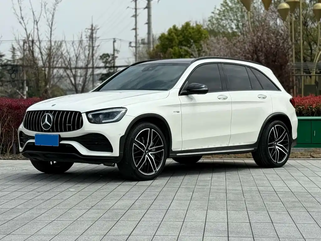 Mercedes-Benz GLC AMG 2021 — фото 1