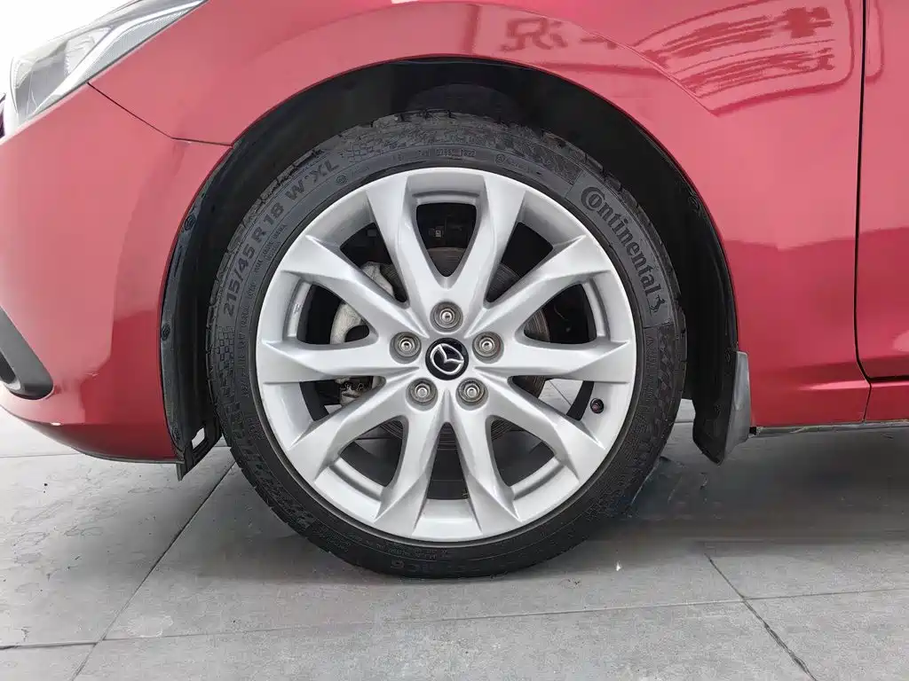 Mazda 3 Axela 2016 — фото 17