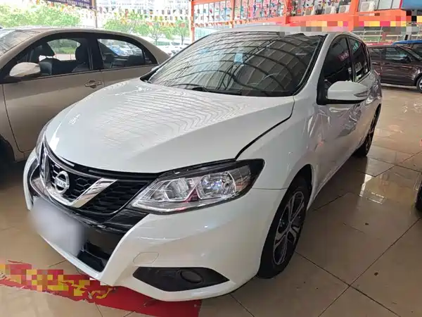 Nissan Tiida 2017