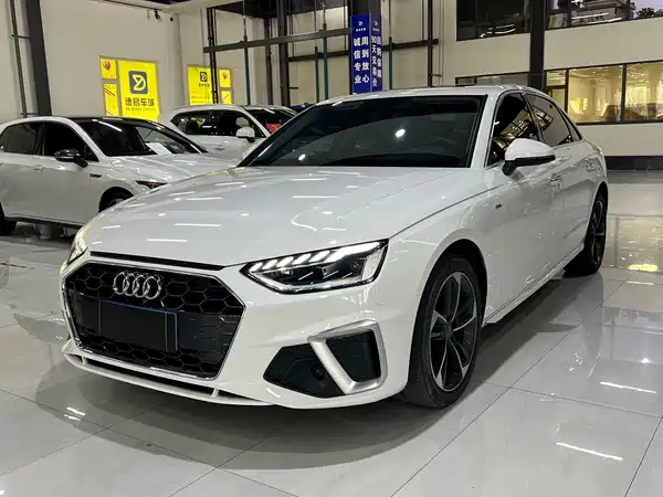 Audi A4L 2021
