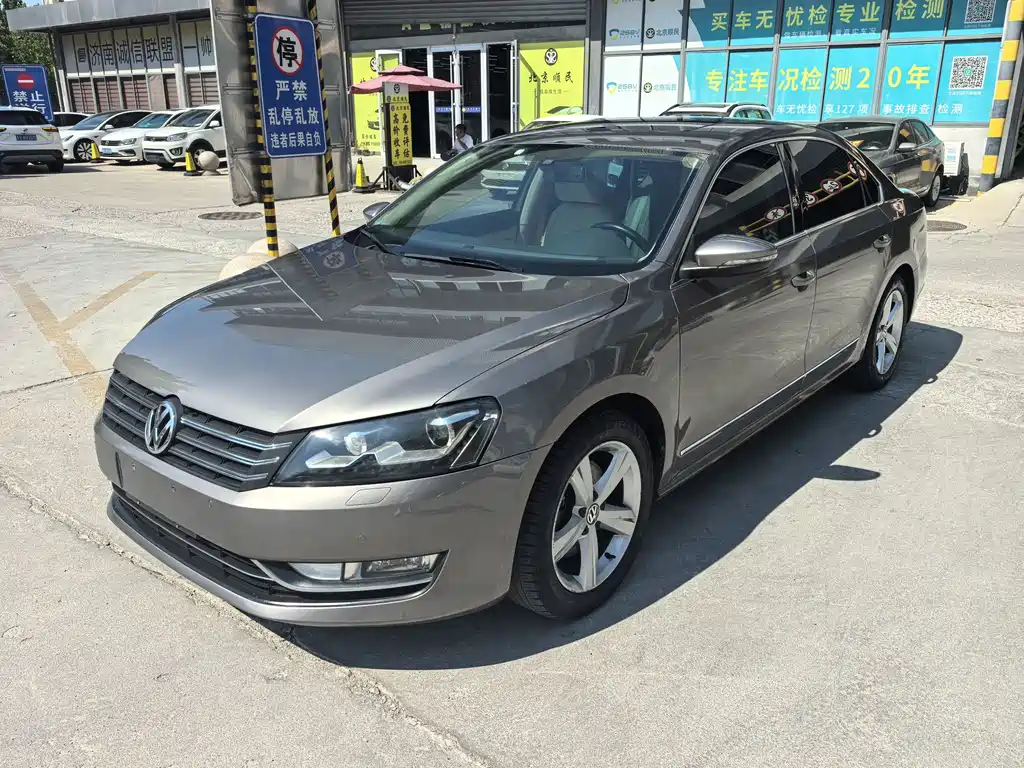 Volkswagen Passat 2014