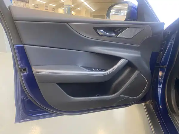 Jaguar XEL 2021