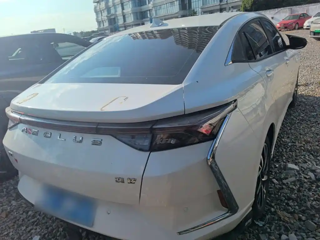 Dongfeng Yixuan 2019