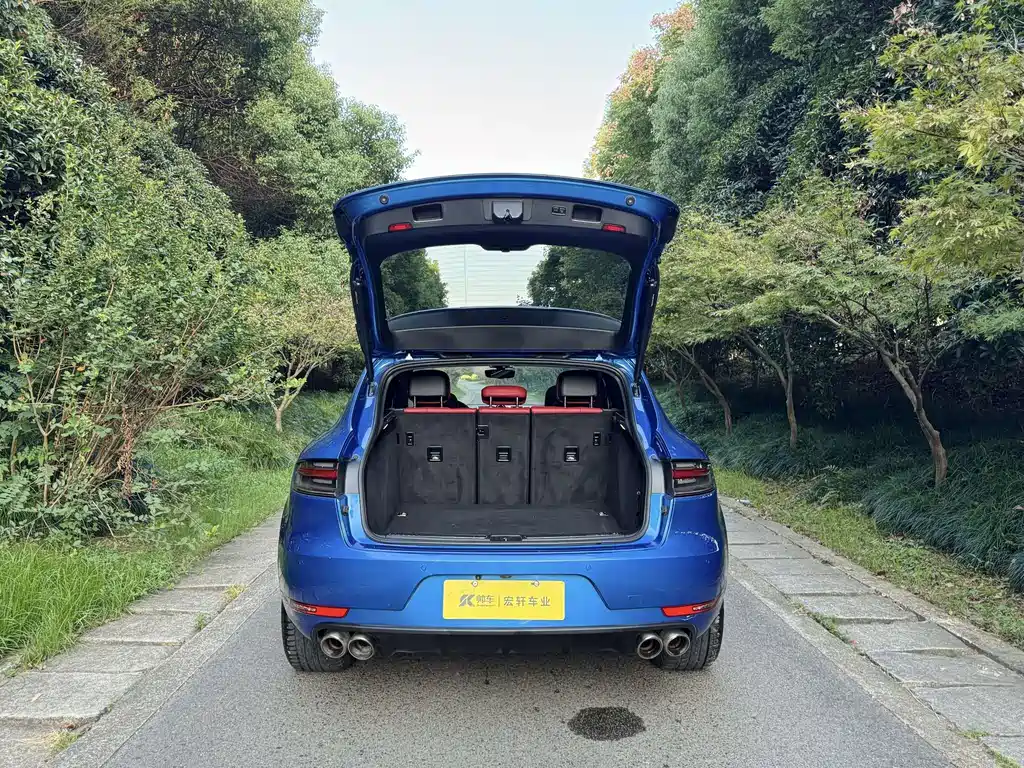 Porsche Macan 2020 — фото 15
