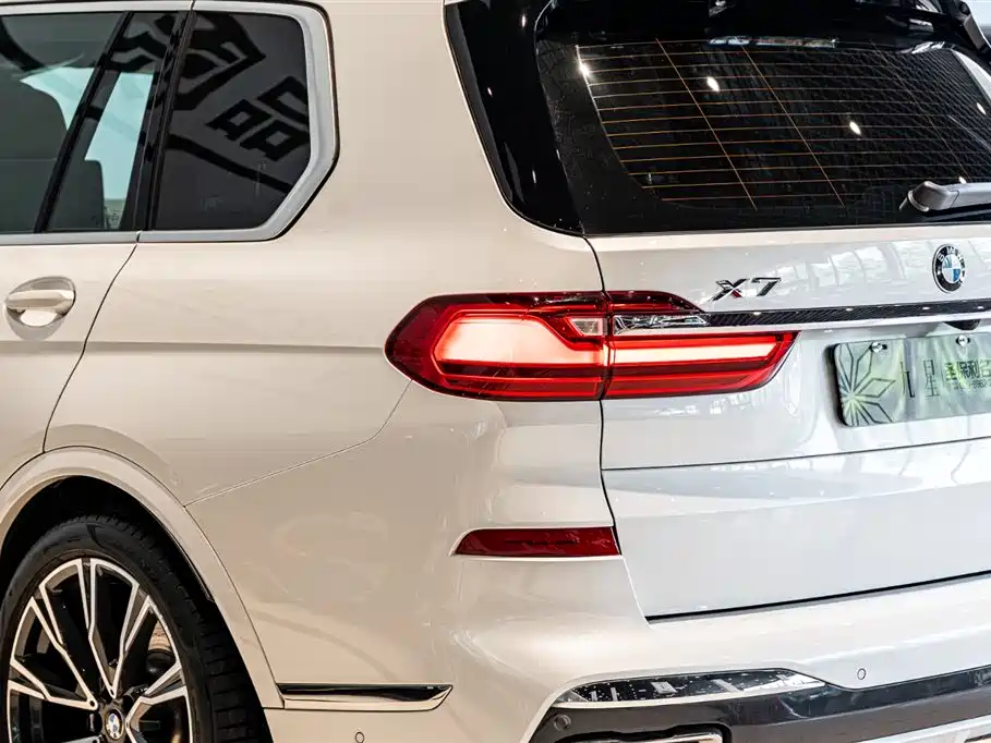 BMW X7 2020 — фото 19