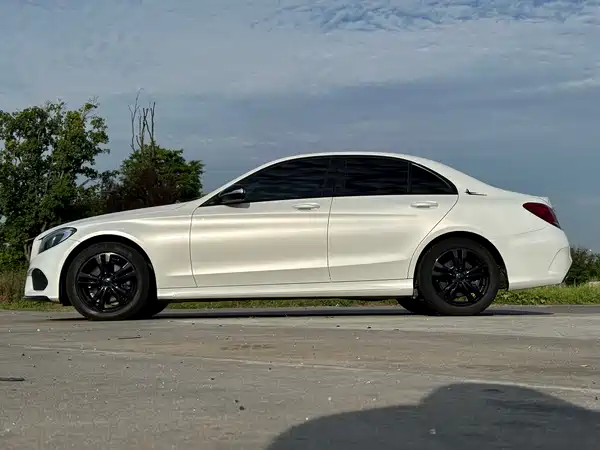 Mercedes-Benz C-Class 2015