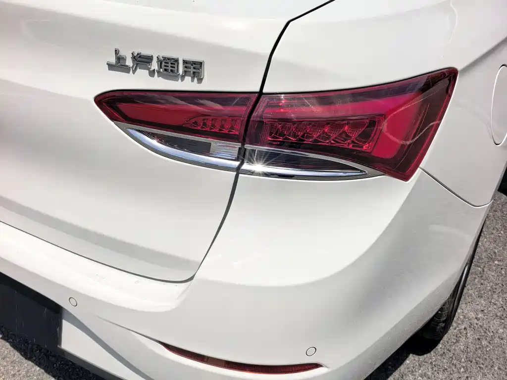 Buick Excelle 2020 — фото 21