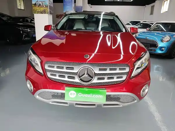 Mercedes-Benz GLA 2017