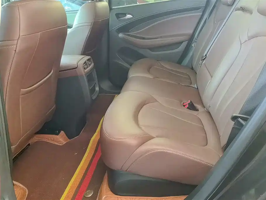 Buick Envision Plus 2021 — фото 11