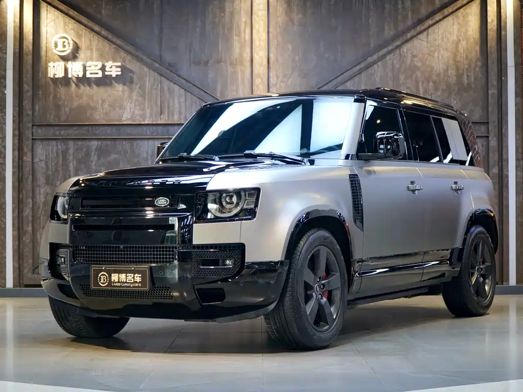 Land Rover Defender 2024 — фото 1