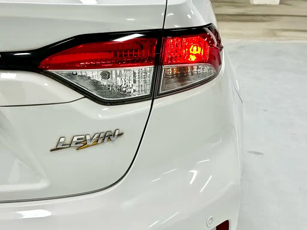 Toyota Levin 2022 — фото 21