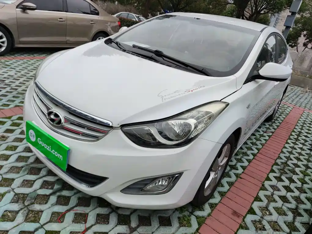 Hyundai Elantra Langdong 2014