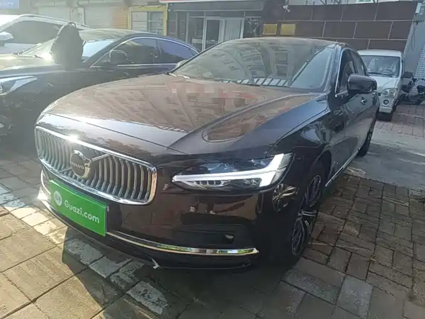 Volvo S90 2021