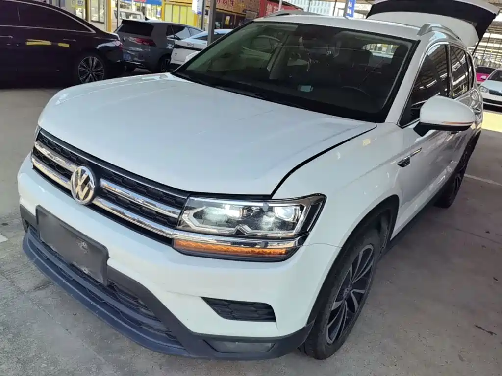 Volkswagen Tharu 2020