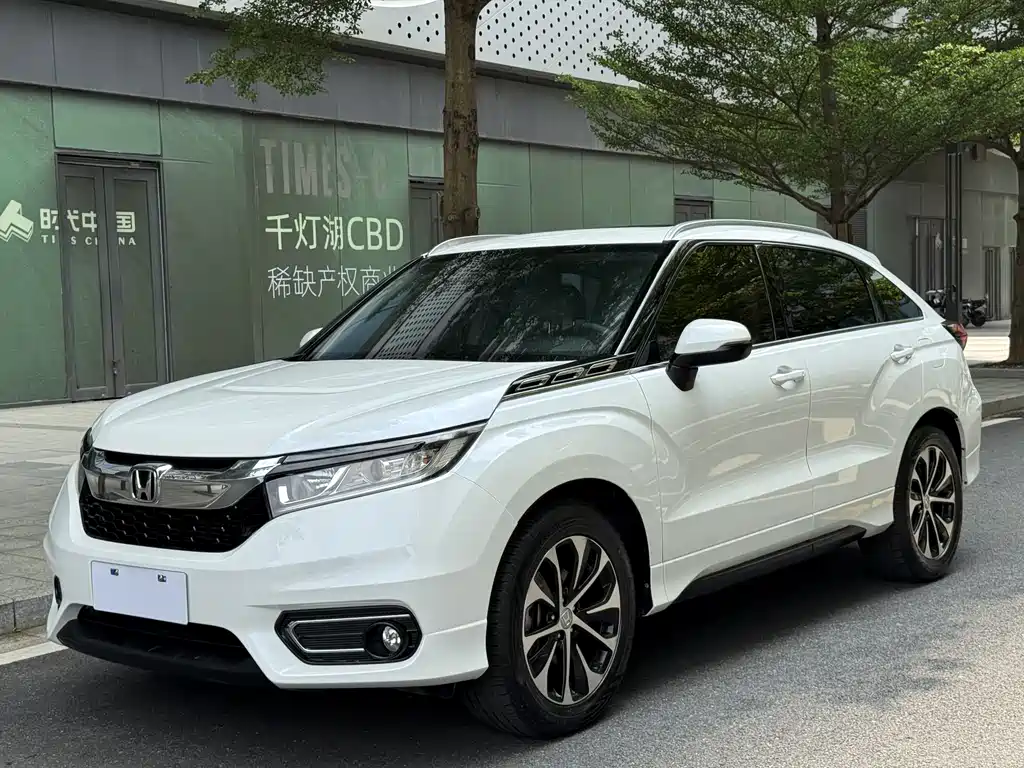 Honda Avancier 2017 — фото 1