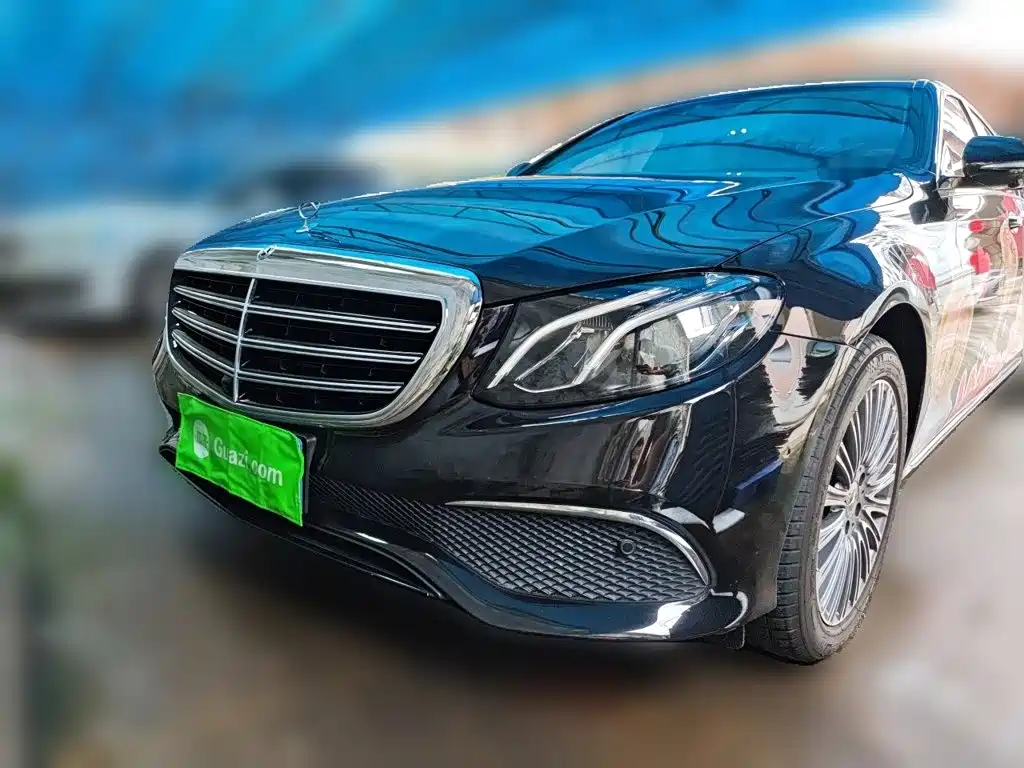 Mercedes-Benz E-Class 2020 — фото 24