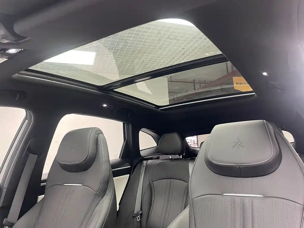 Geely Galaxy L7 2024 — фото 11