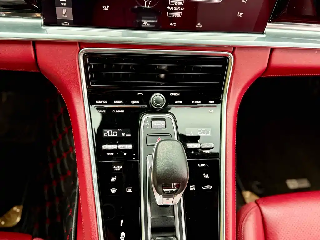 Porsche Panamera 2017 — фото 11