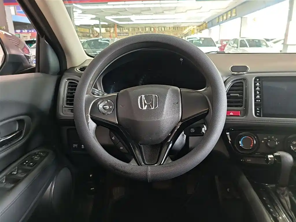 Honda Vezel 2017 — фото 11