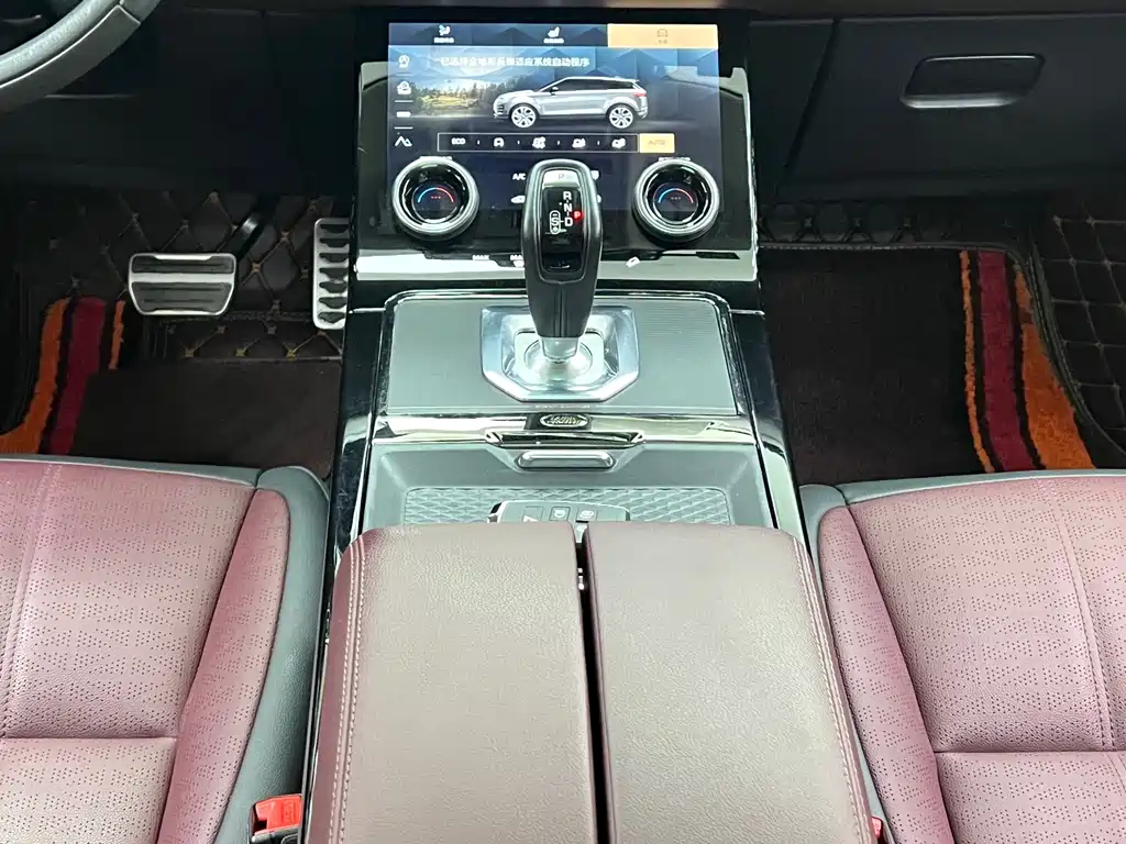 Land Rover Evoque 2022 — фото 29