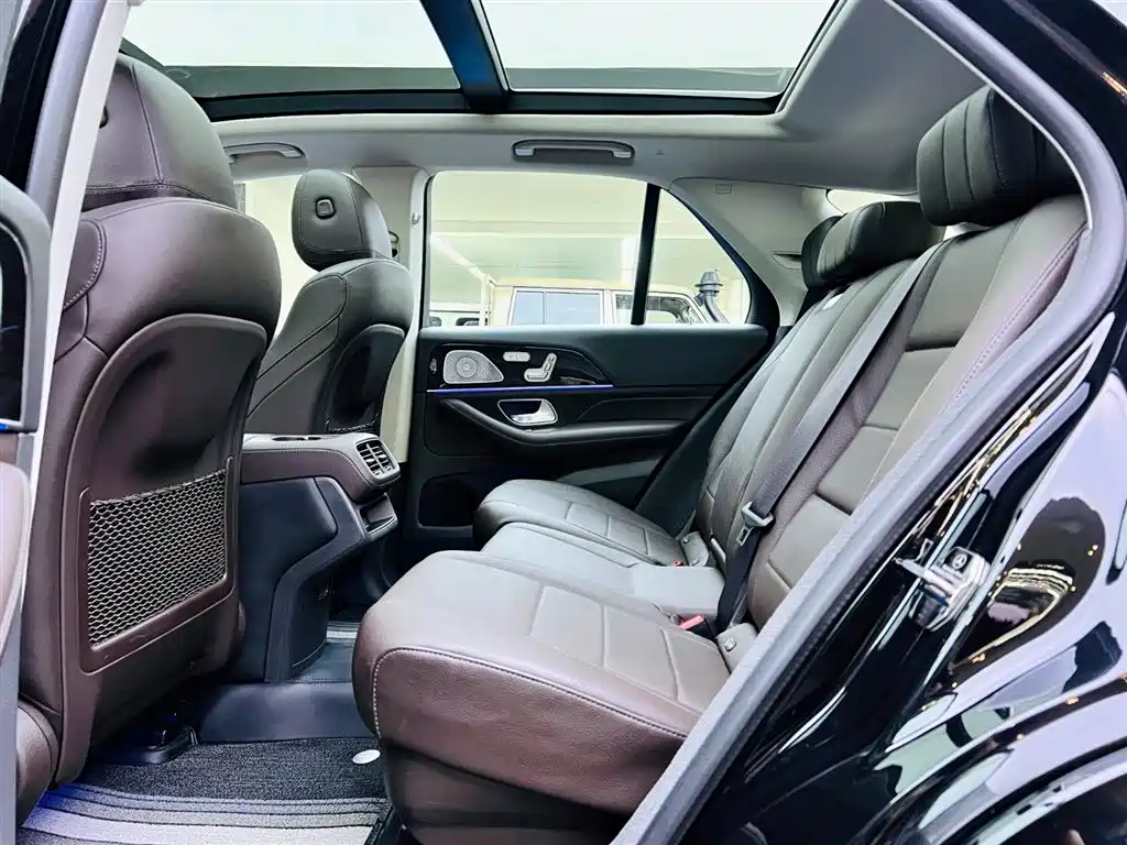 Mercedes-Benz GLE 2020 — фото 15