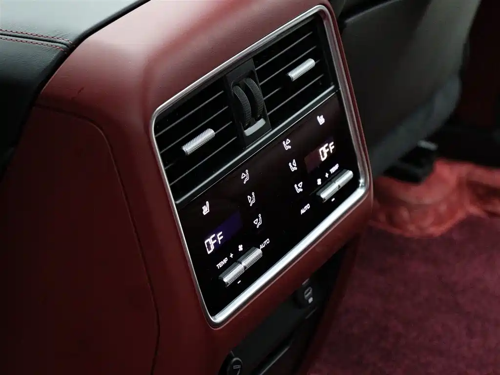 Porsche Cayenne 2026 — фото 10