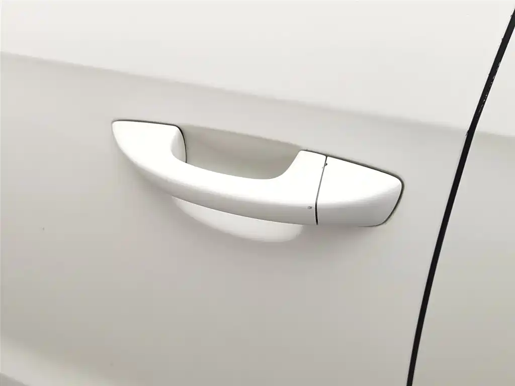 Volkswagen Lavida 2016 — фото 18