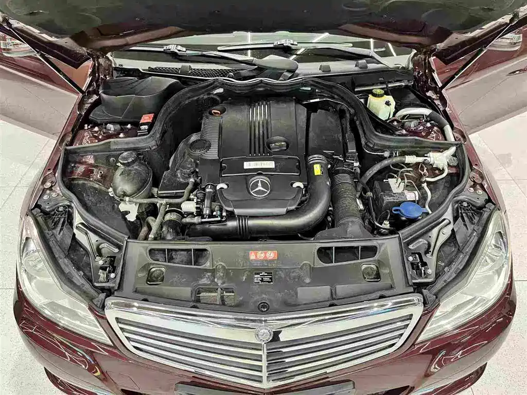 Mercedes-Benz C-Class 2013 — фото 16