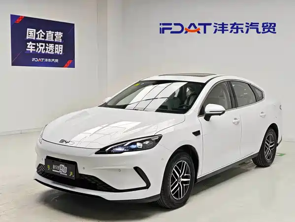BYD Seal 05 DM-i 2025